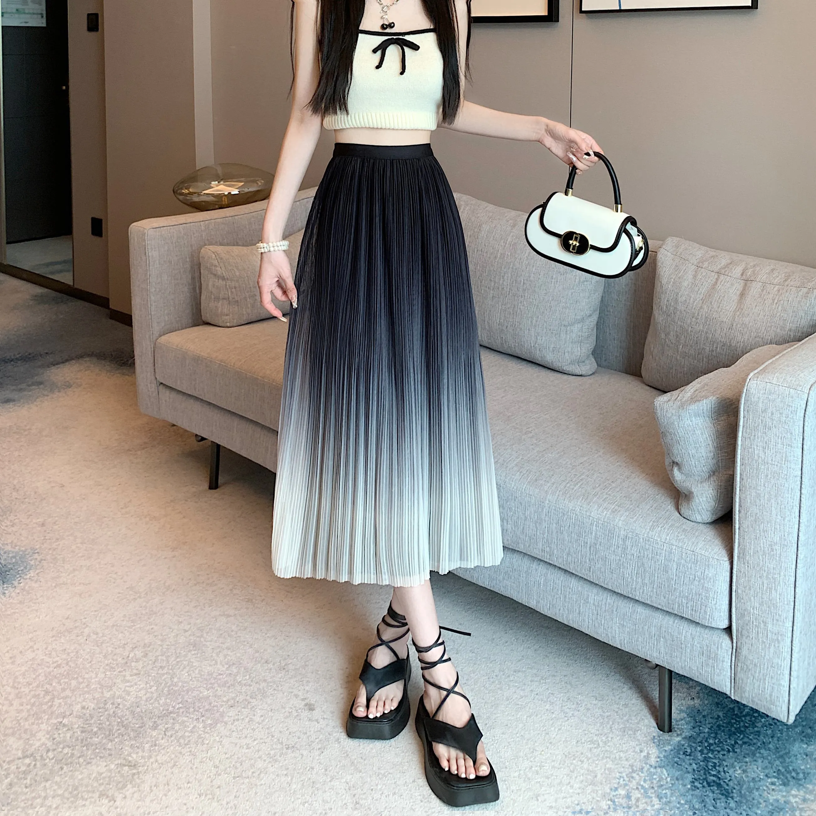 A-Line Draping Full Skirt Slimming Gradient-Color Pleated Skirt