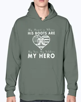 Army Mom Heart & Boots T-shirts