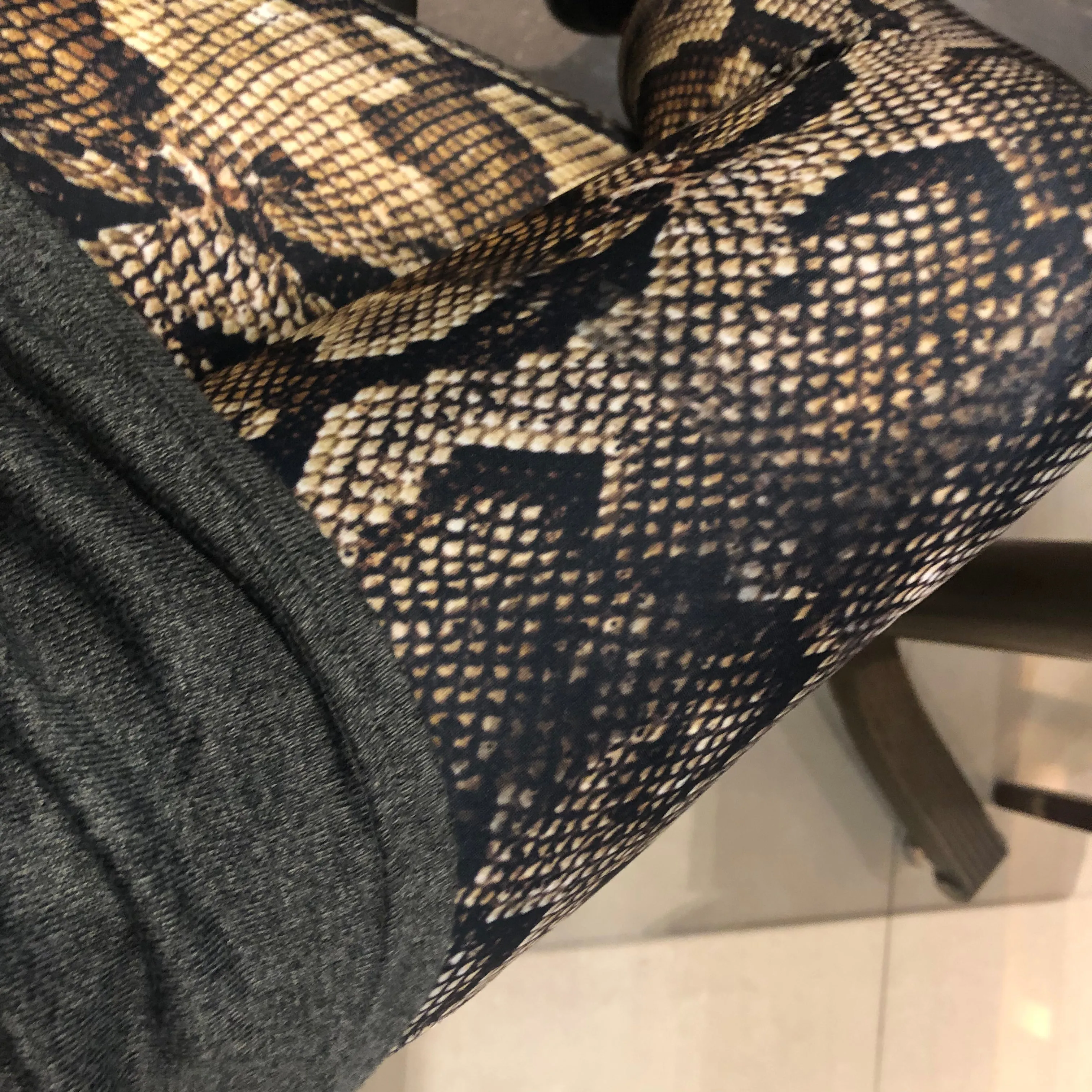 Brown Snake Print Yoga Leggings, Snake Python Print Ladies' Yoga Pants-Made in USA/EU