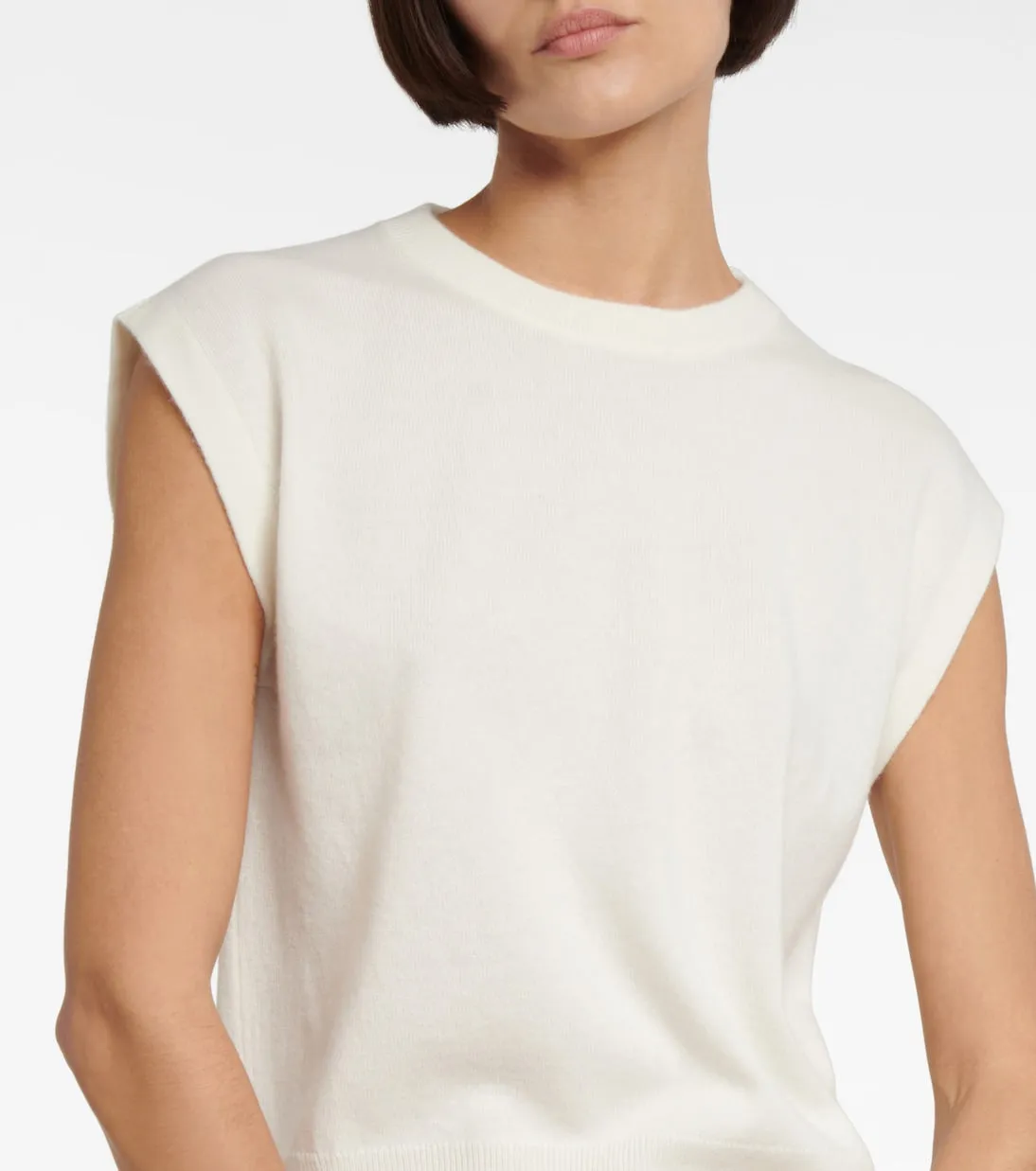 Brunello Cucinelli cashmere sweater vest, white