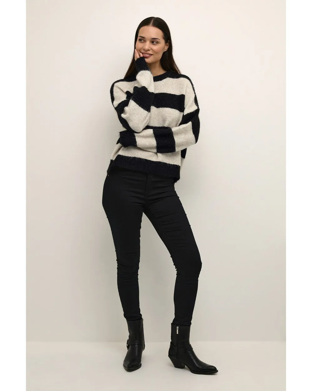 Culture Kimmy Sweater, black