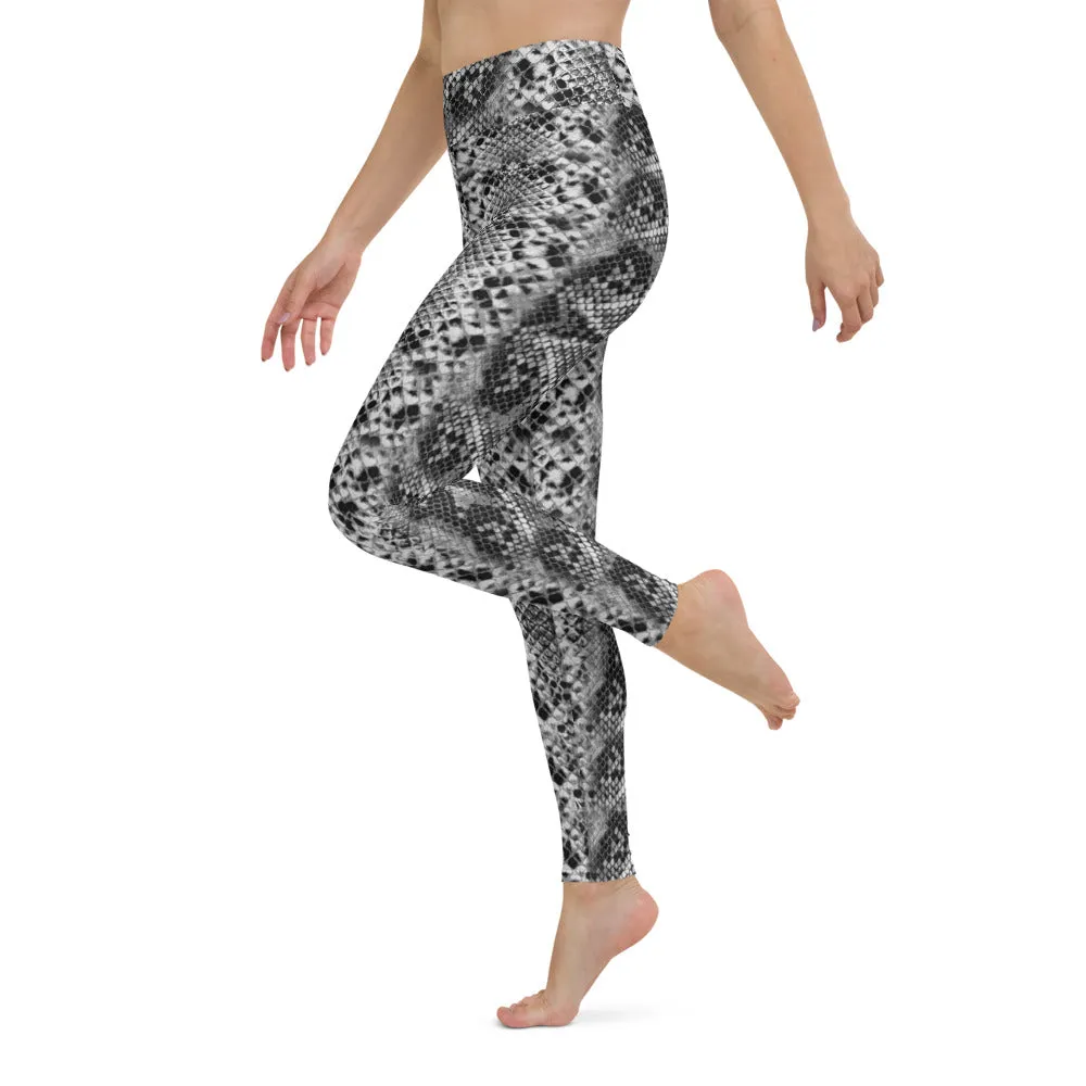 Grey Snakeskin Ladies' Yoga Leggings, Snakeskin Pattern Women's Sports Tights-Made in USA/EU