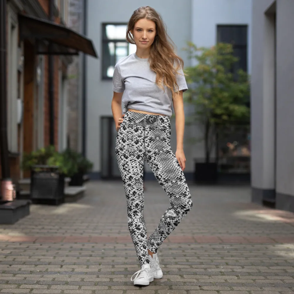 Grey Snakeskin Ladies' Yoga Leggings, Snakeskin Pattern Women's Sports Tights-Made in USA/EU
