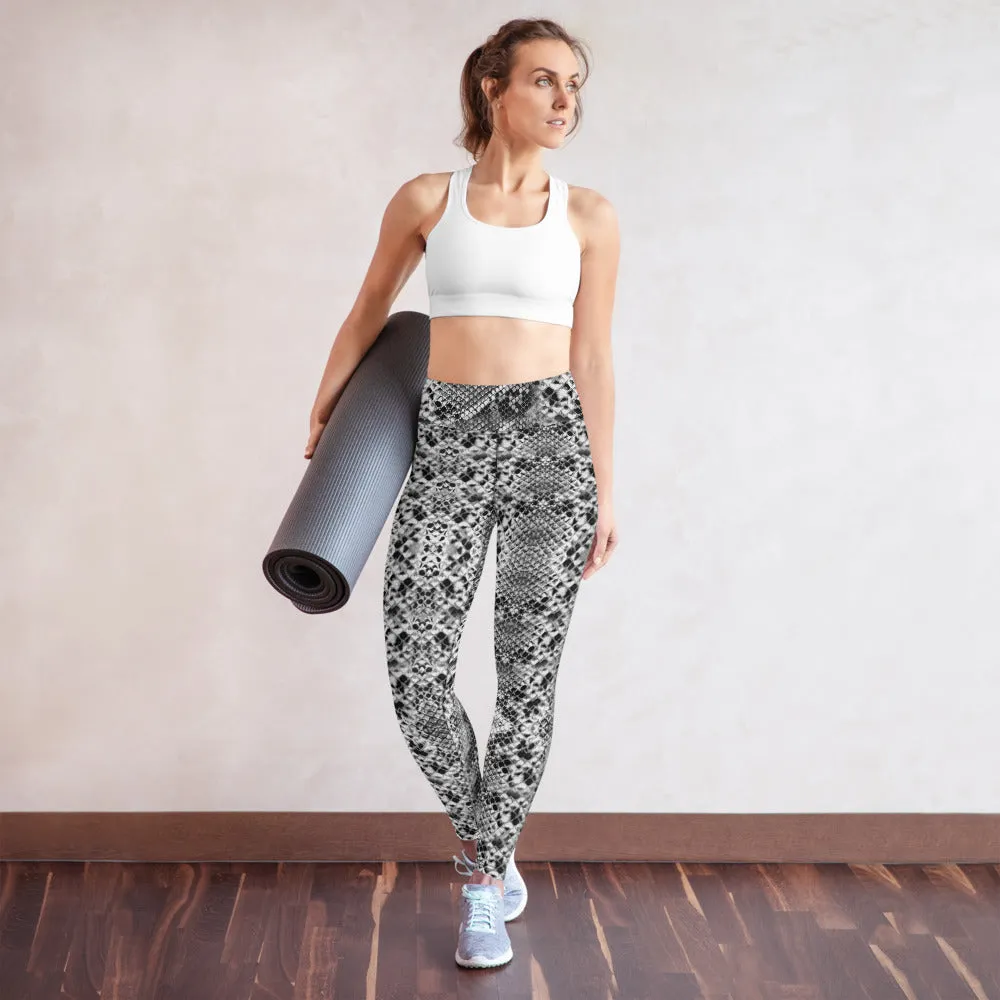 Grey Snakeskin Ladies' Yoga Leggings, Snakeskin Pattern Women's Sports Tights-Made in USA/EU