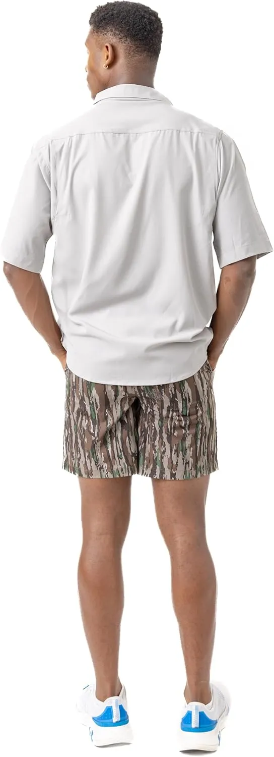 Realtree Men's Short Sleeve Performance Tech Vented UPF 50  Sun Protection Fishing Shirts