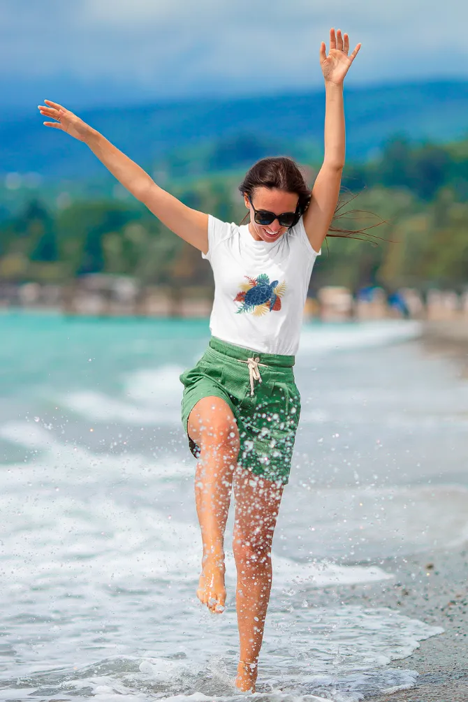 Tropical Sea Turtle Printed T-shirt for women