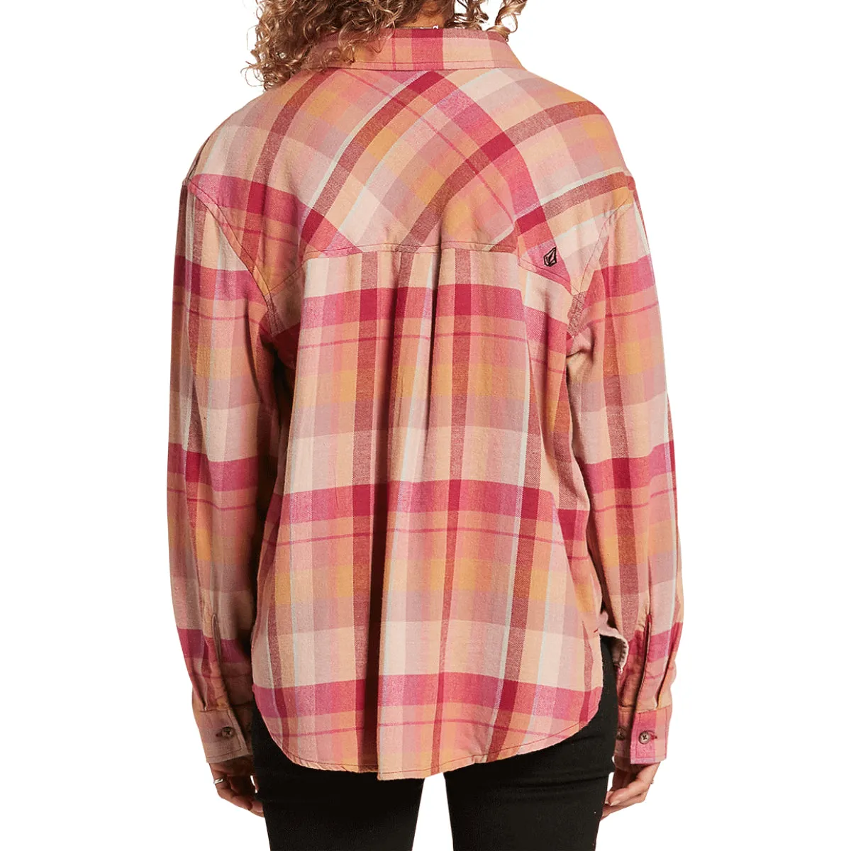 Volcom Women's Plaid To Meet U Button Down Flannel